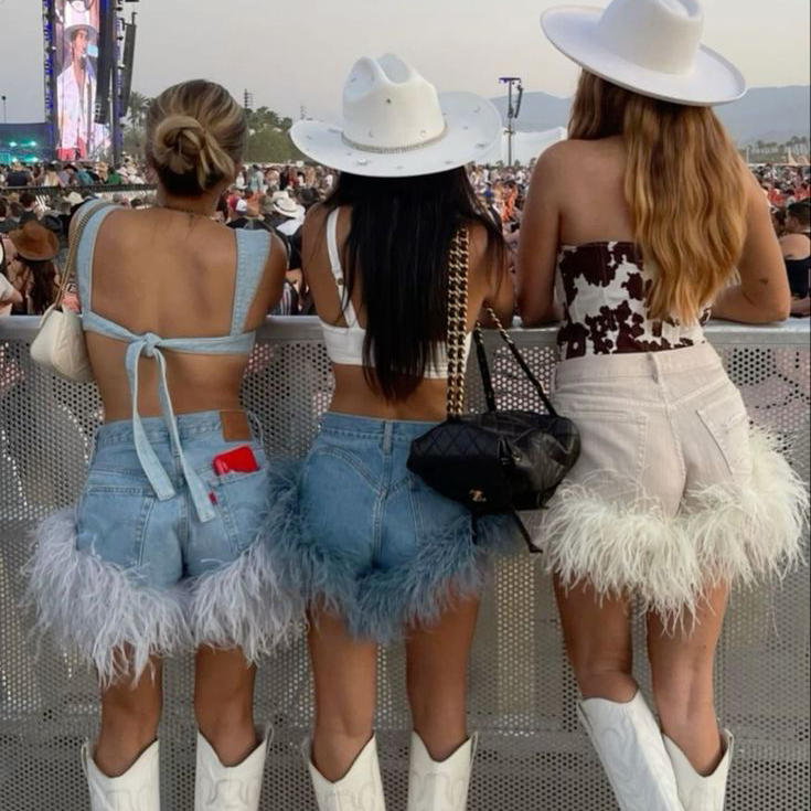 Lollapalooza Outfit Ideas cowgirl