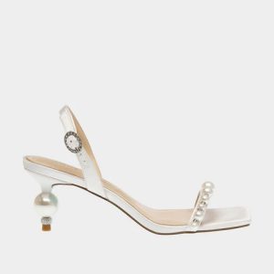 betsey johnson white heeled sandals with pearls